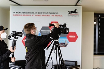 Rappenglitz Messebau virtual press conference in the Digital Loft